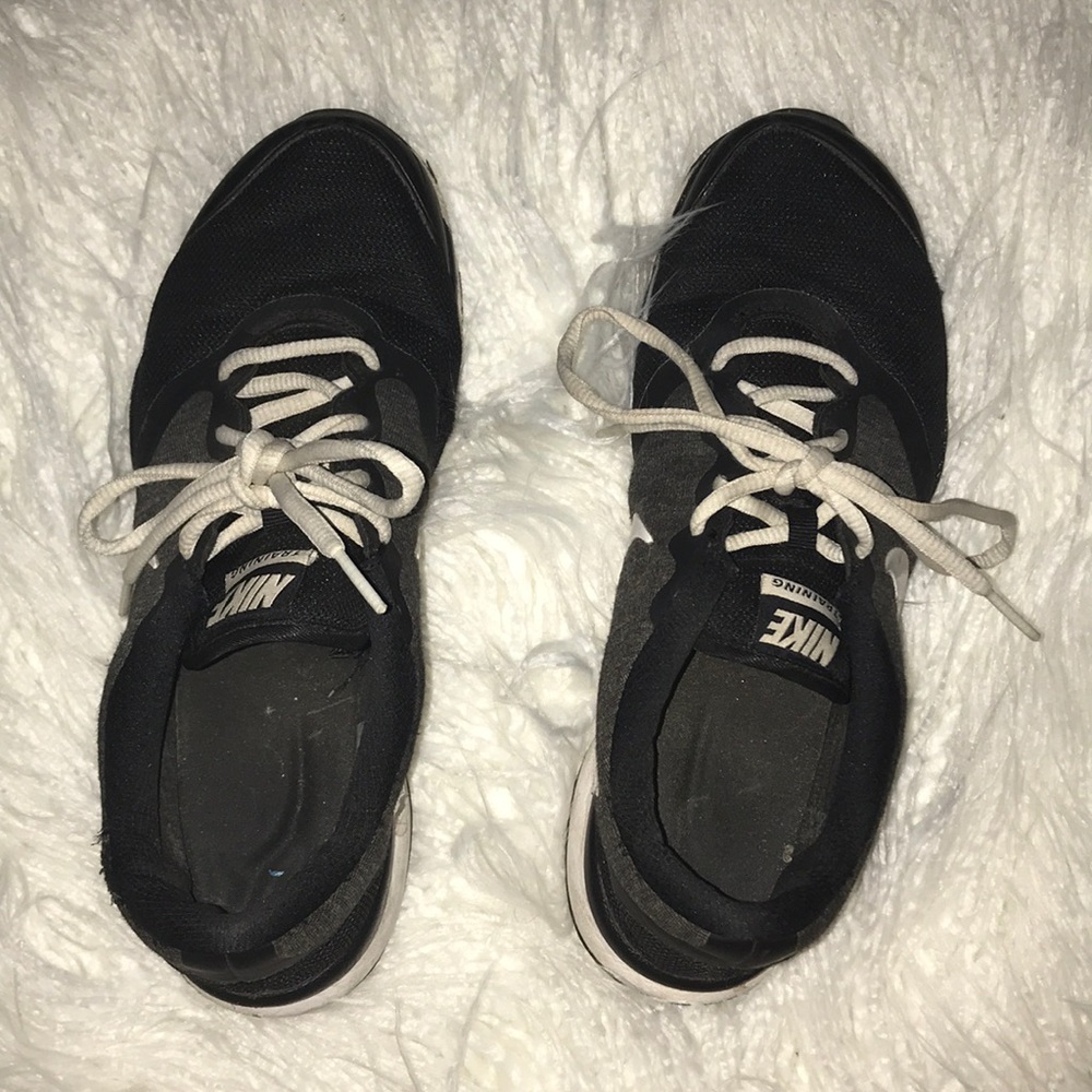 Nike training shoes 7.5